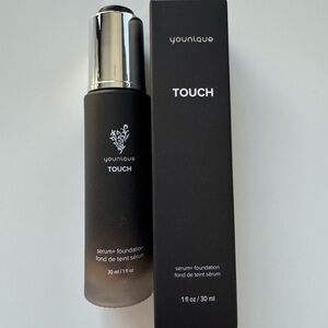 Younique Touch Serum + Foundation in Taffeta